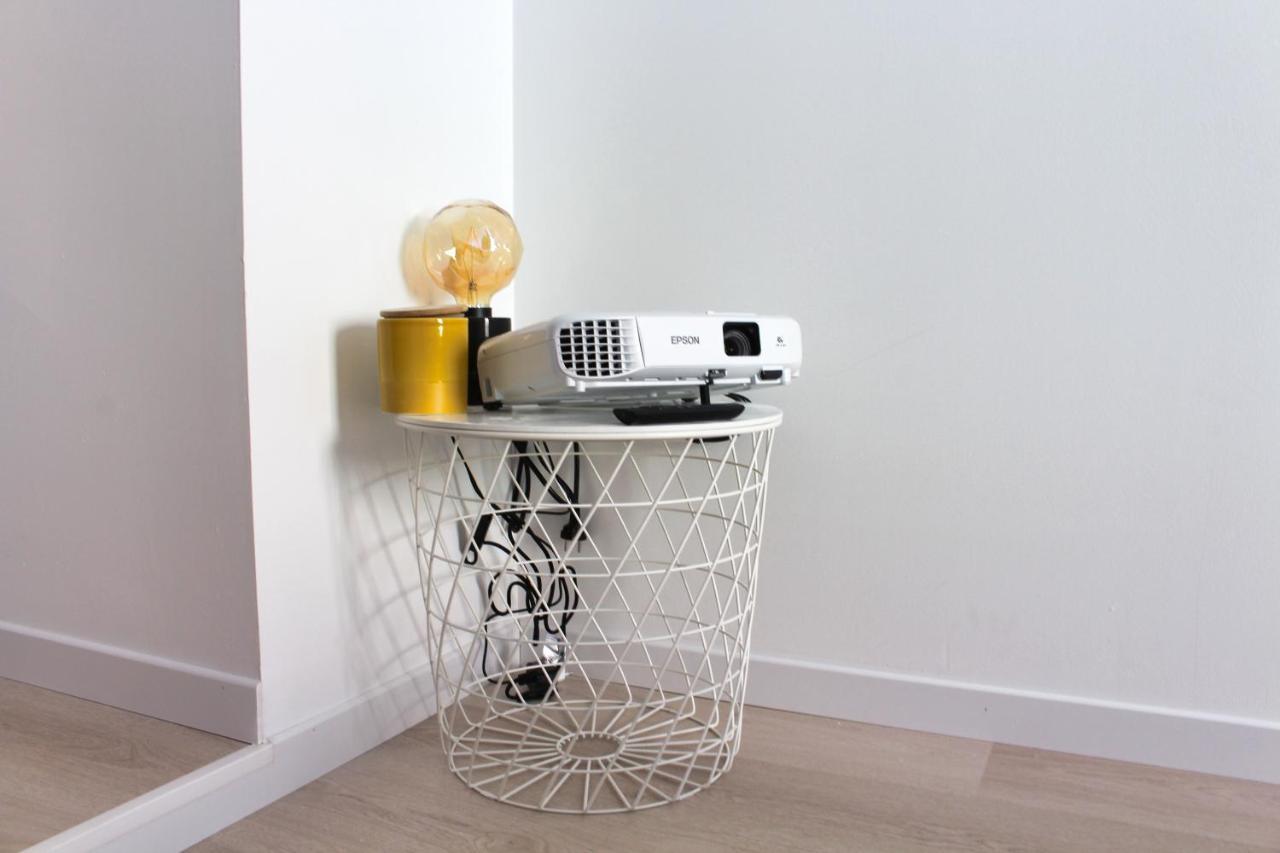 Apartament Studio Videoprojecteur & Popcorn - Proche Victoire Bordeaux Zewnętrze zdjęcie