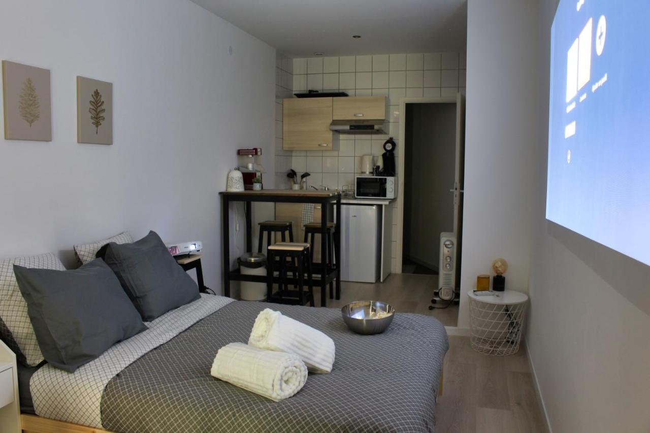 Apartament Studio Videoprojecteur & Popcorn - Proche Victoire Bordeaux Zewnętrze zdjęcie